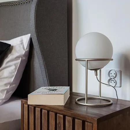 Zelazna 82-84 A By Homeprime Warsaw