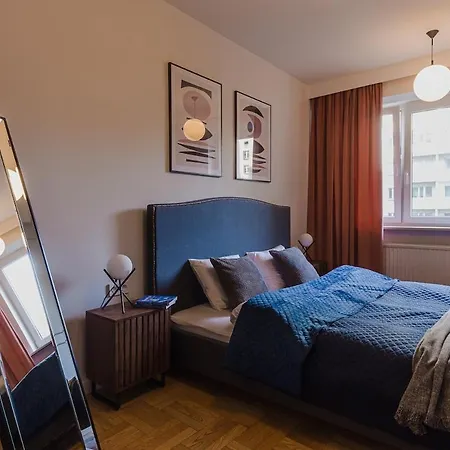 Amazing, Spacious In The Center! アパート ワルシャワ