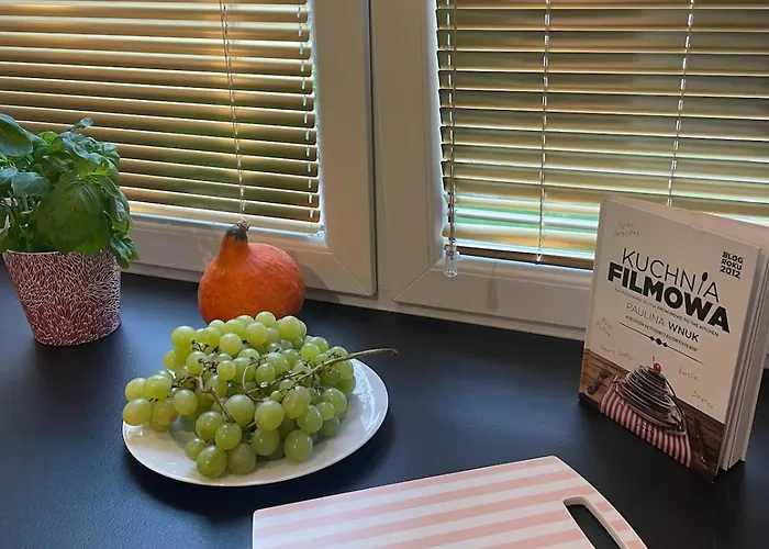 Amazing, Spacious In The Center! Apartment