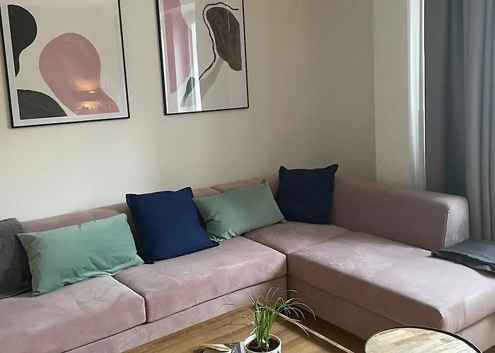 Apartment Amazing, Spacious In The Center! Warsaw