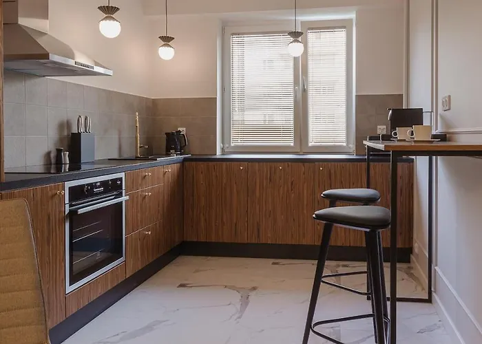 Amazing, Spacious In The Center! Warsaw