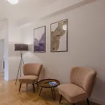 Amazing, Spacious In The Center! شقة *